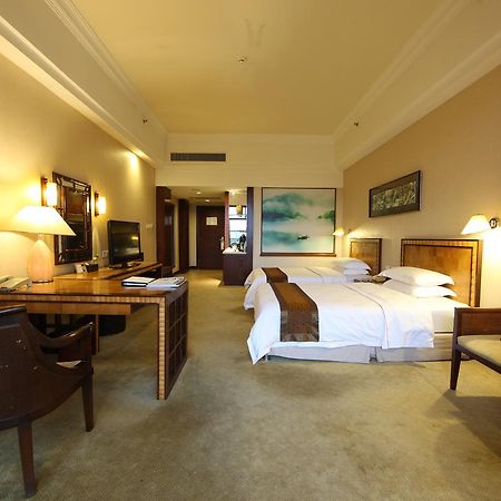 Country Garden Holiday Islands Hotel Guangzhou Exterior photo